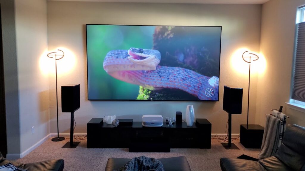XY Screens Black Crystal 120″